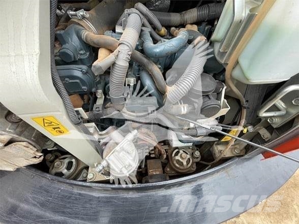Kubota KX057-4 Roomikekskavaatorid
