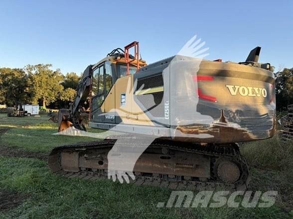 Volvo EC250EL 대형 굴삭기 29톤 이상
