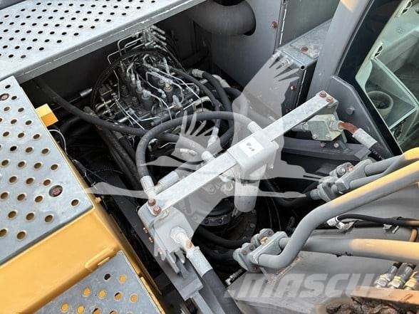 Volvo EC250EL 대형 굴삭기 29톤 이상