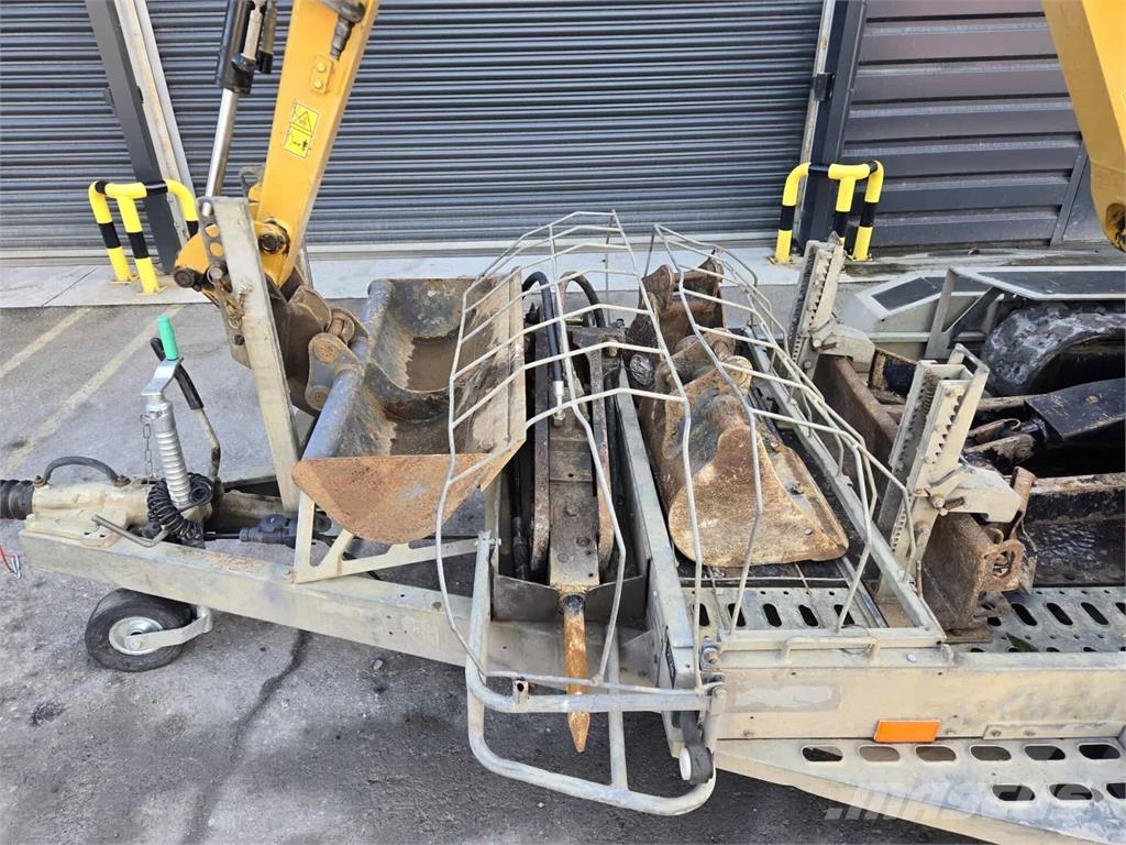 CAT 301.5-05A Construction - Others