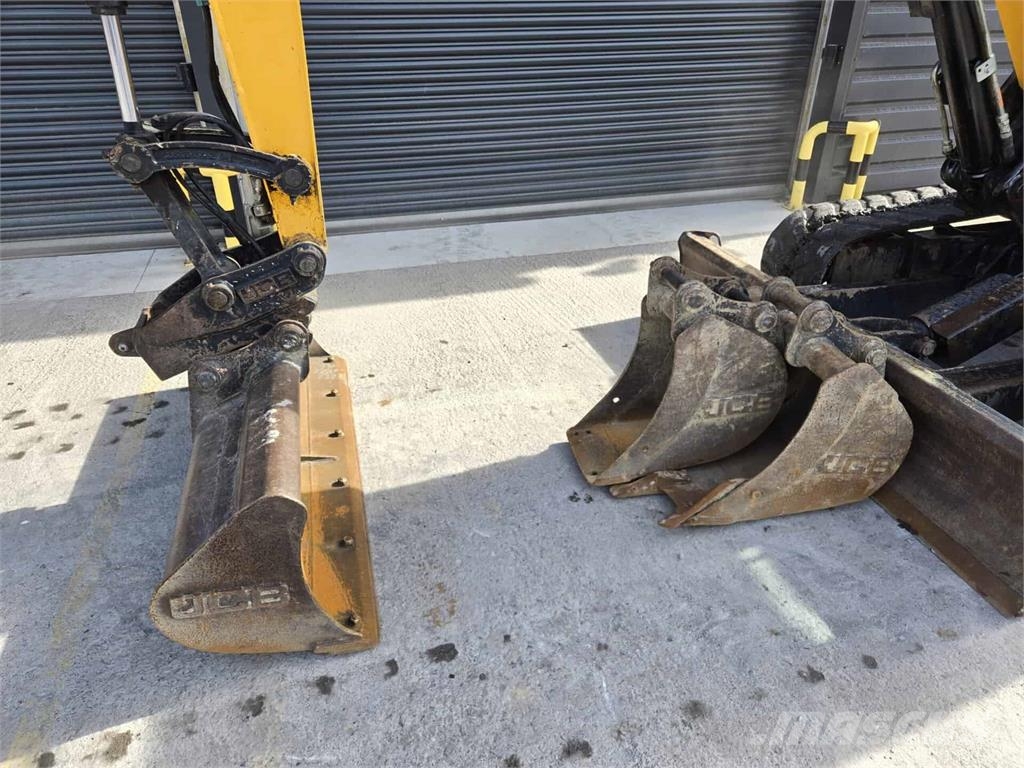 JCB  Midi-gravemaskiner 7t - 12t