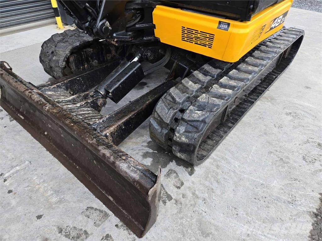 JCB 48Z-1 Mini pelle 7t-12t