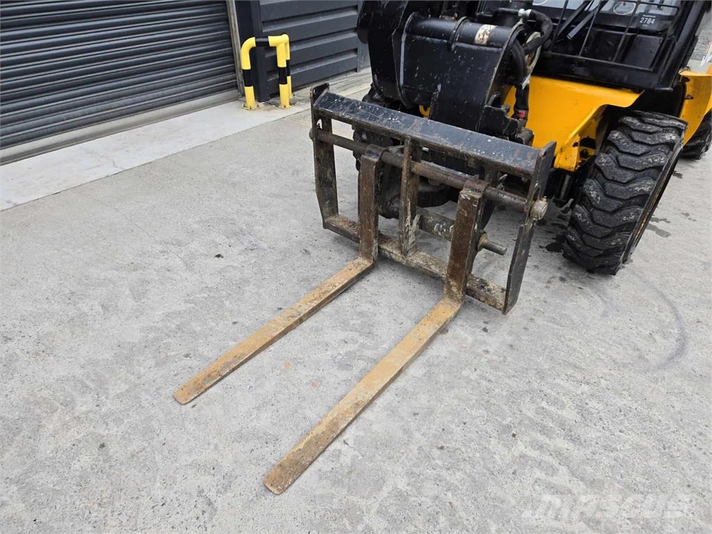JCB 520-40 Ostalo za građevinarstvo