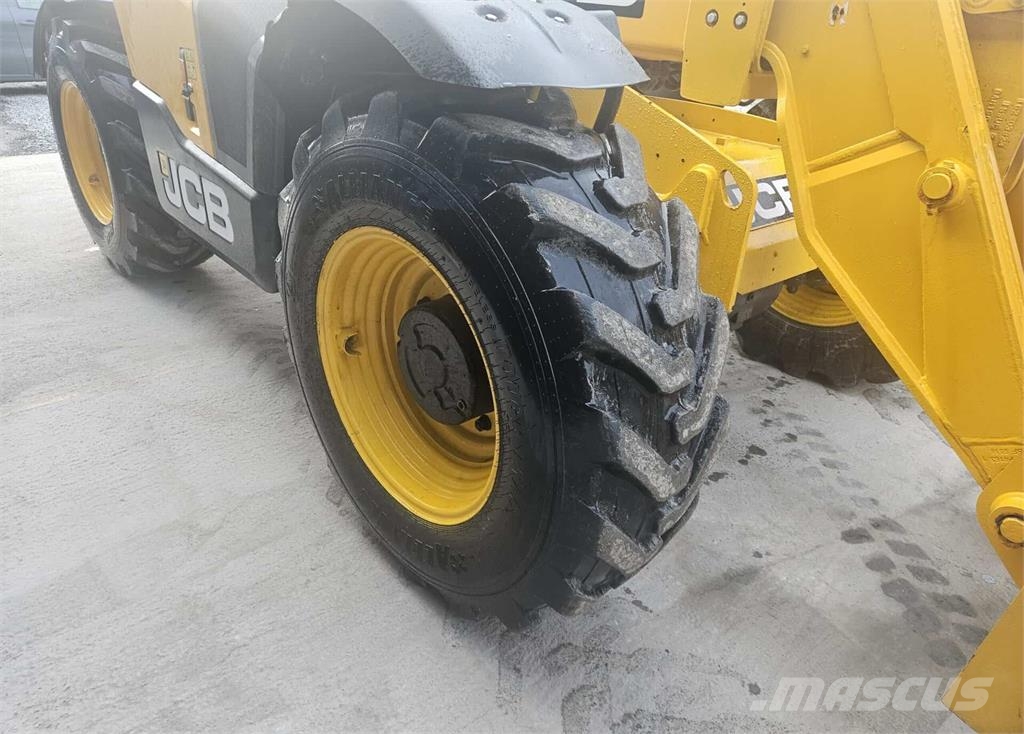 JCB 531-70 معدات البناء - غير ذلك