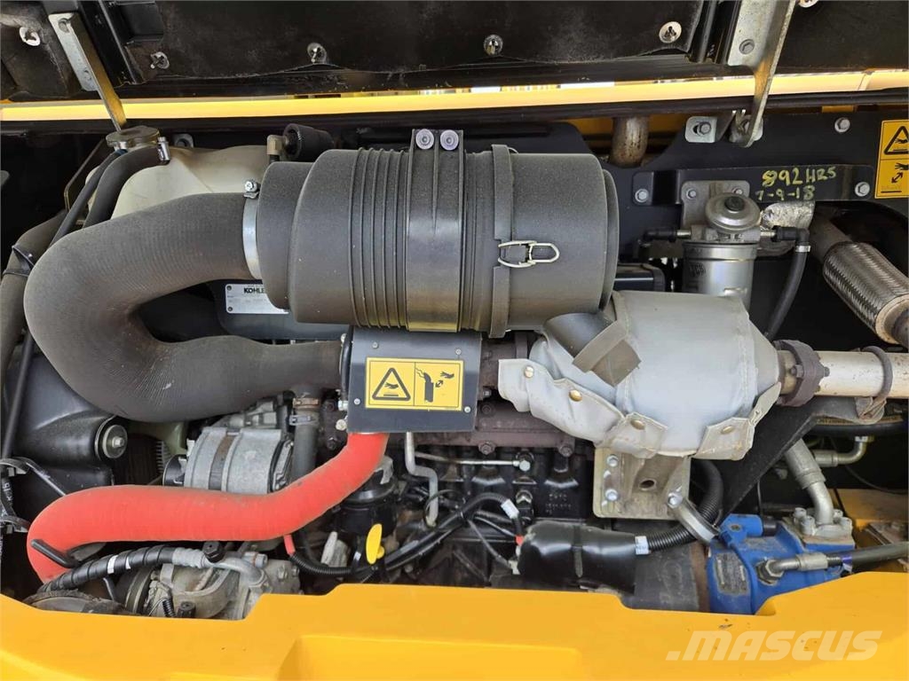 JCB 86C-1 中型油圧ショベル 7ｔ-12ｔ（ユンボ・パワーショベル・バックホー）
