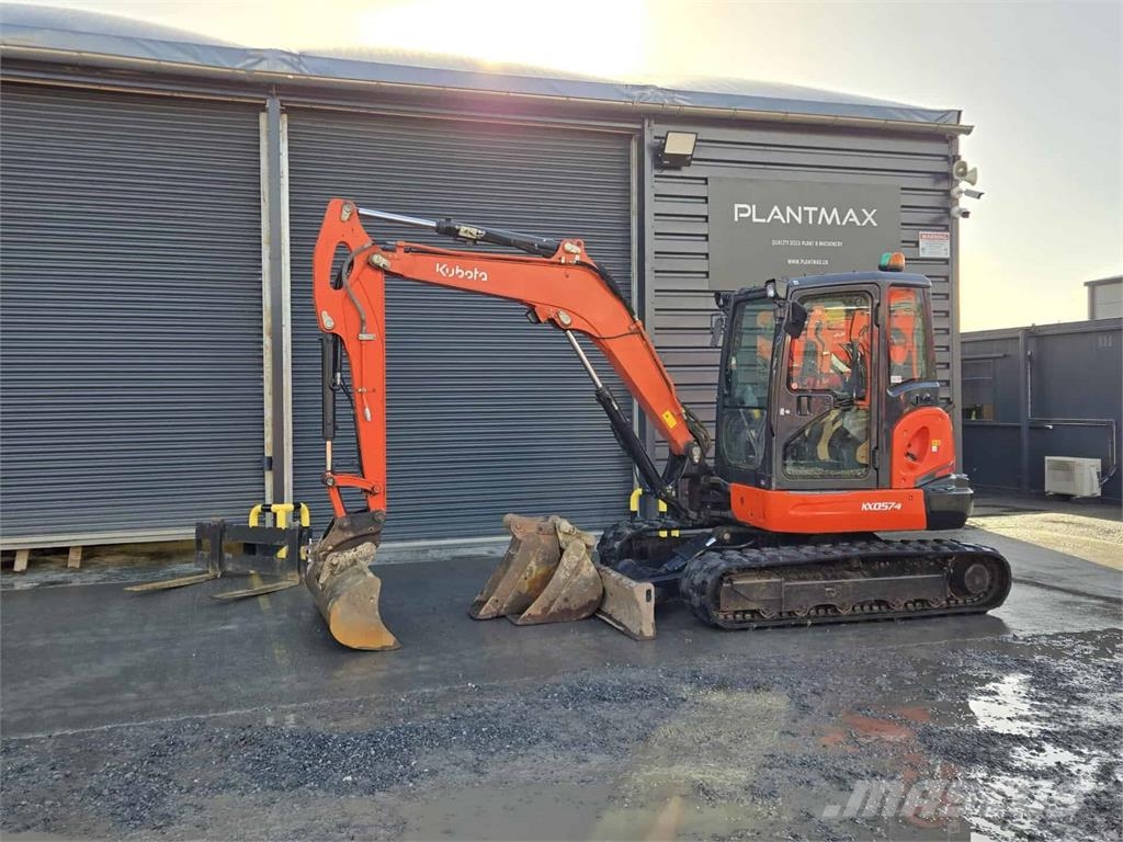 Kubota KX057-4 Közepes (midi) kotrók 7 t - 12 t