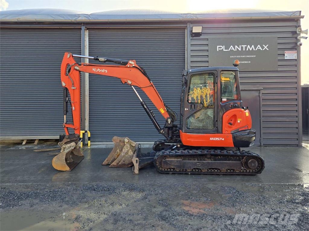 Kubota KX057-4 Közepes (midi) kotrók 7 t - 12 t