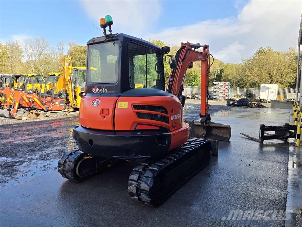 Kubota KX057-4 Közepes (midi) kotrók 7 t - 12 t
