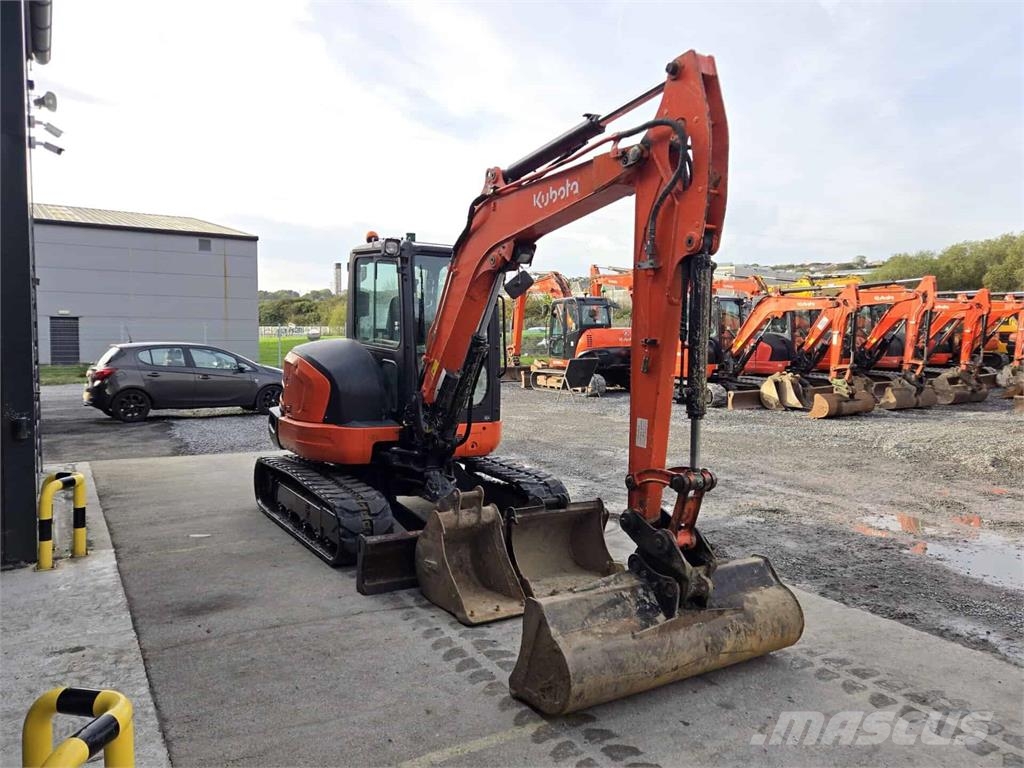 Kubota KX057-4 Közepes (midi) kotrók 7 t - 12 t