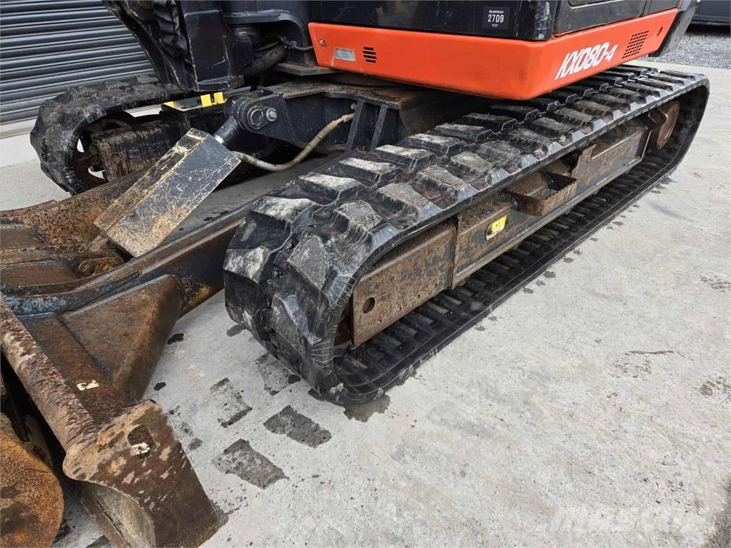 Kubota KX080-4 Vidutinės galios ekskavatoriai 7-12 t