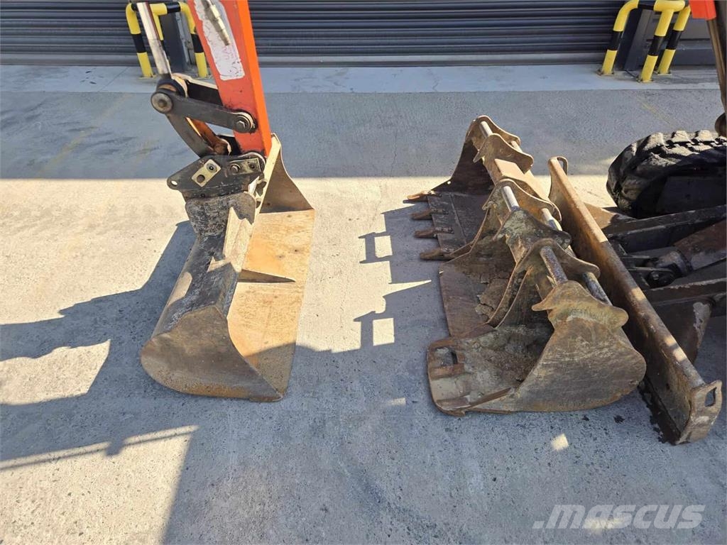 Kubota KX61-3 معدات البناء - غير ذلك