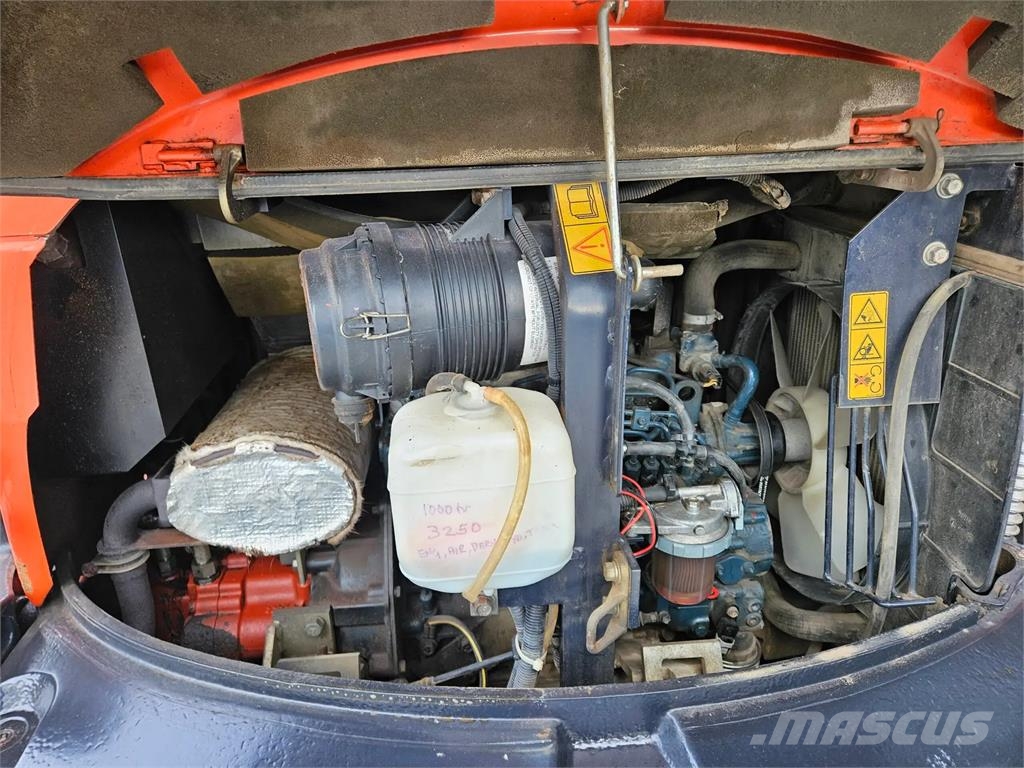 Kubota KX71-3 건설 장비 - 기타