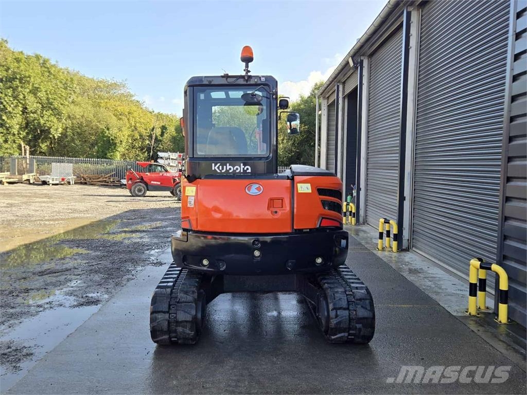 Kubota U48-4 Vidutinės galios ekskavatoriai 7-12 t