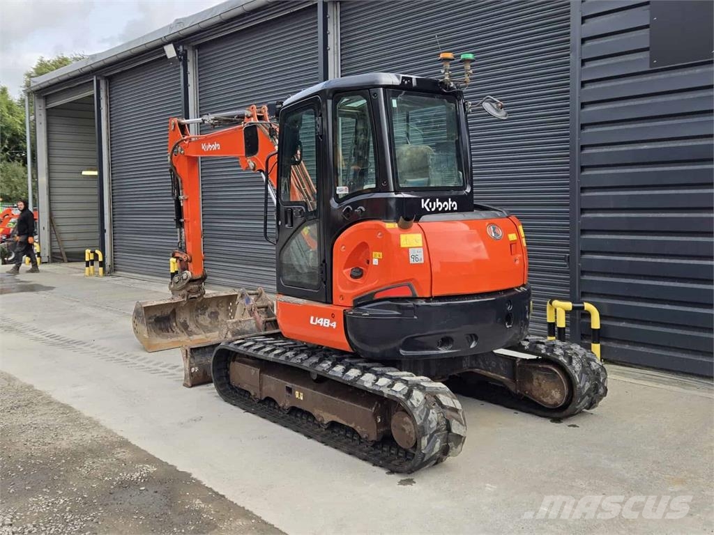 Kubota U48-4 Vidutinės galios ekskavatoriai 7-12 t