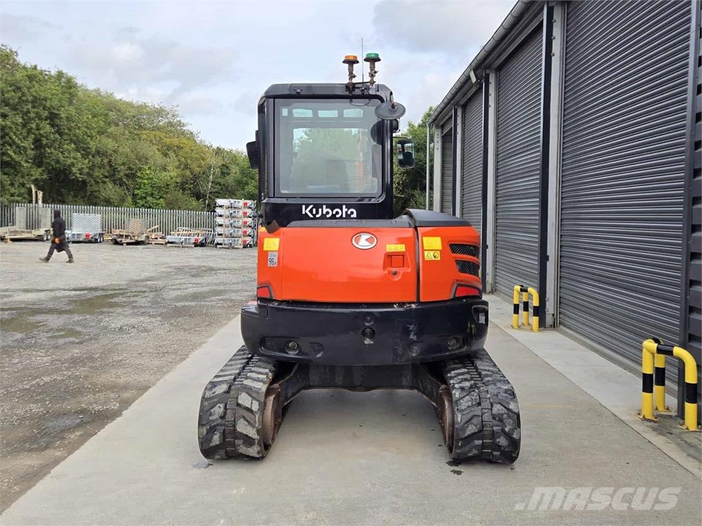 Kubota U48-4 Vidutinės galios ekskavatoriai 7-12 t