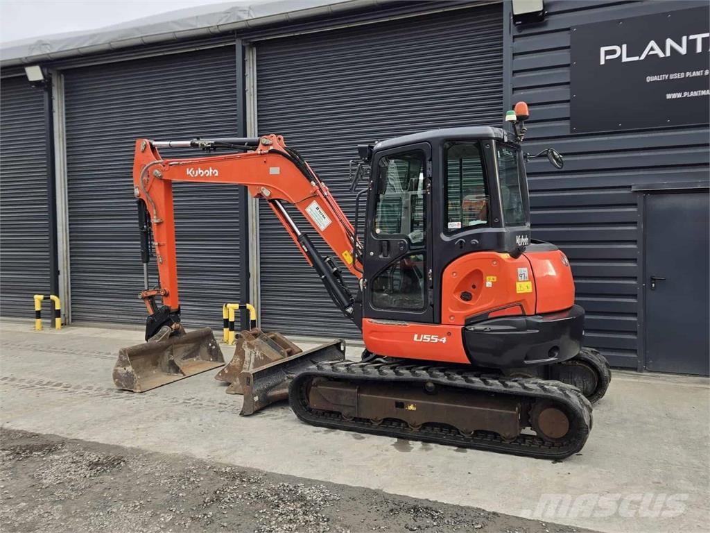 Kubota U55-4 Vidutinės galios ekskavatoriai 7-12 t
