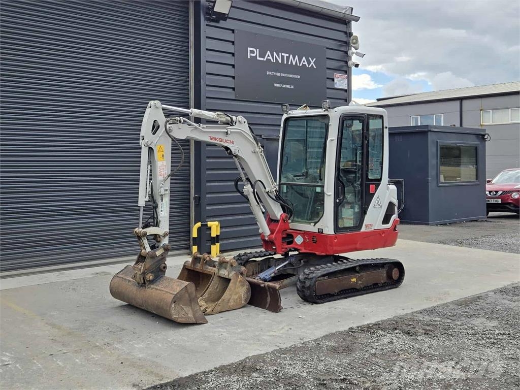 Takeuchi TB225 Minigravere <7t