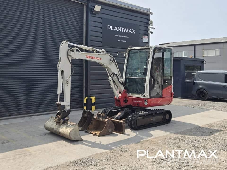 Takeuchi TB230 Minigravemaskiner