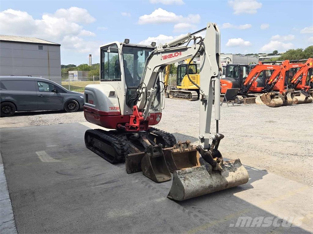 Takeuchi TB230 Minigravemaskiner