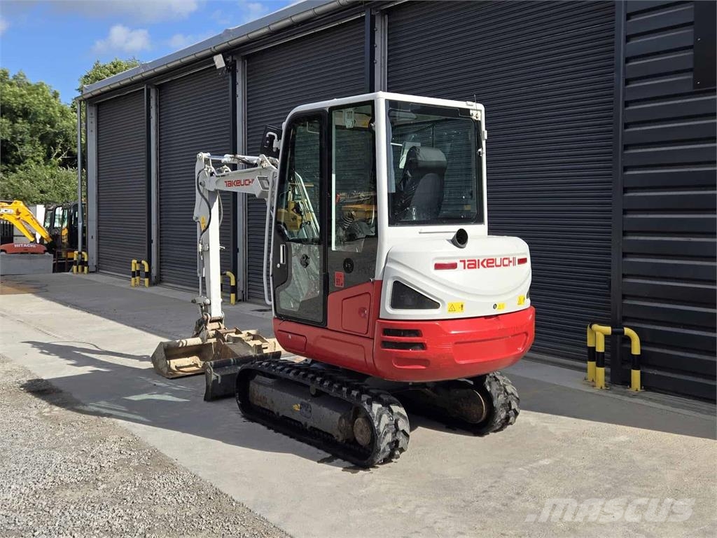 Takeuchi TB230 Miniexcavadoras