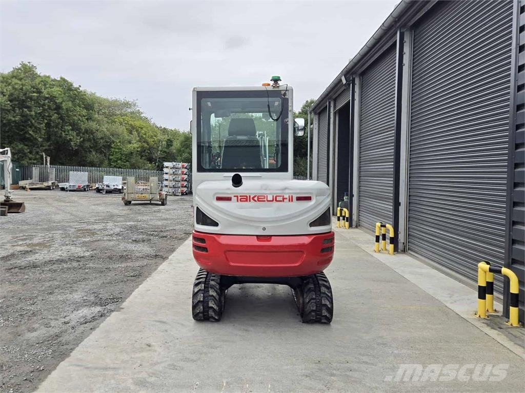 Takeuchi TB230 معدات البناء - غير ذلك