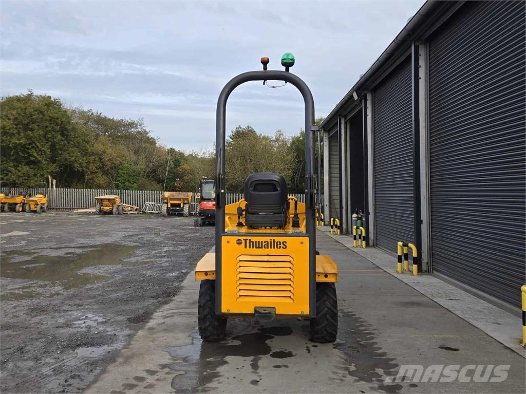 Thwaites 2 ton Mezei dömperek