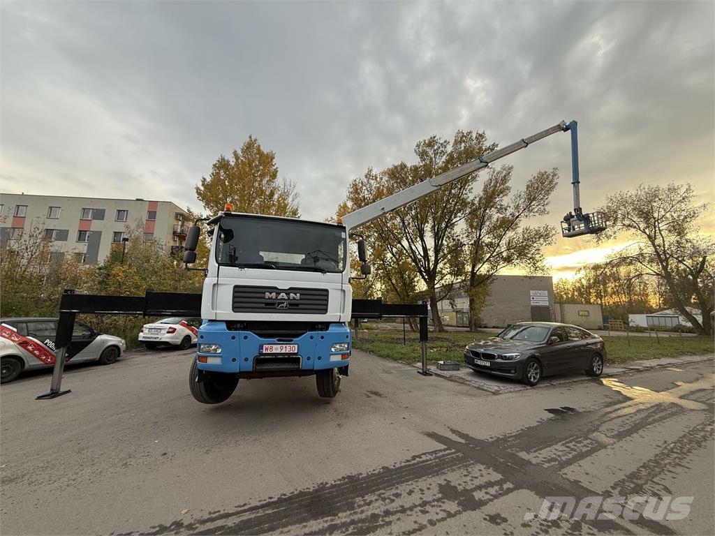 MAN wumag wt 530 Εναέριες πλατφόρμες τοποθετημένες σε φορτηγό