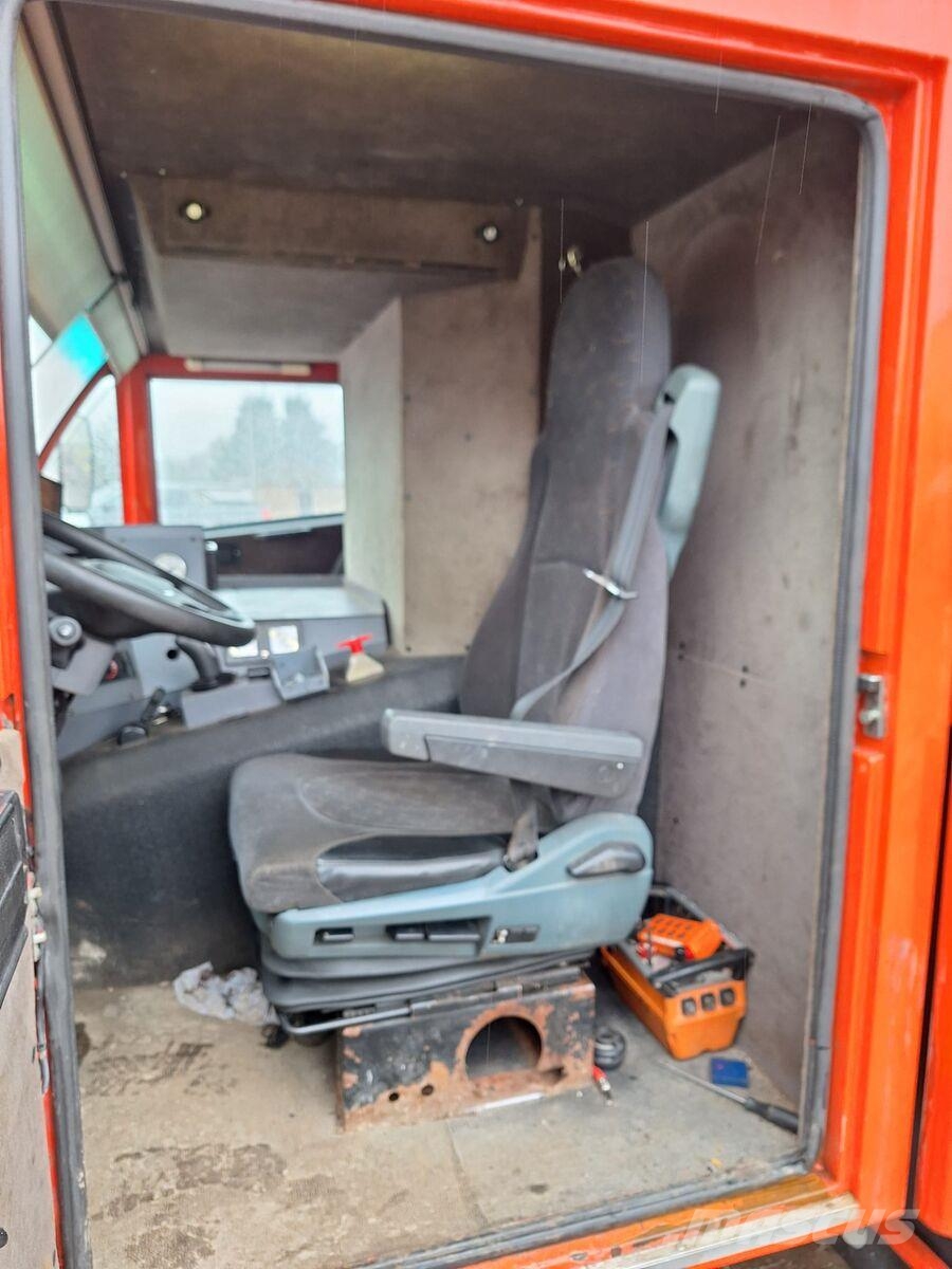 Spierings SK 599 Torninosturit