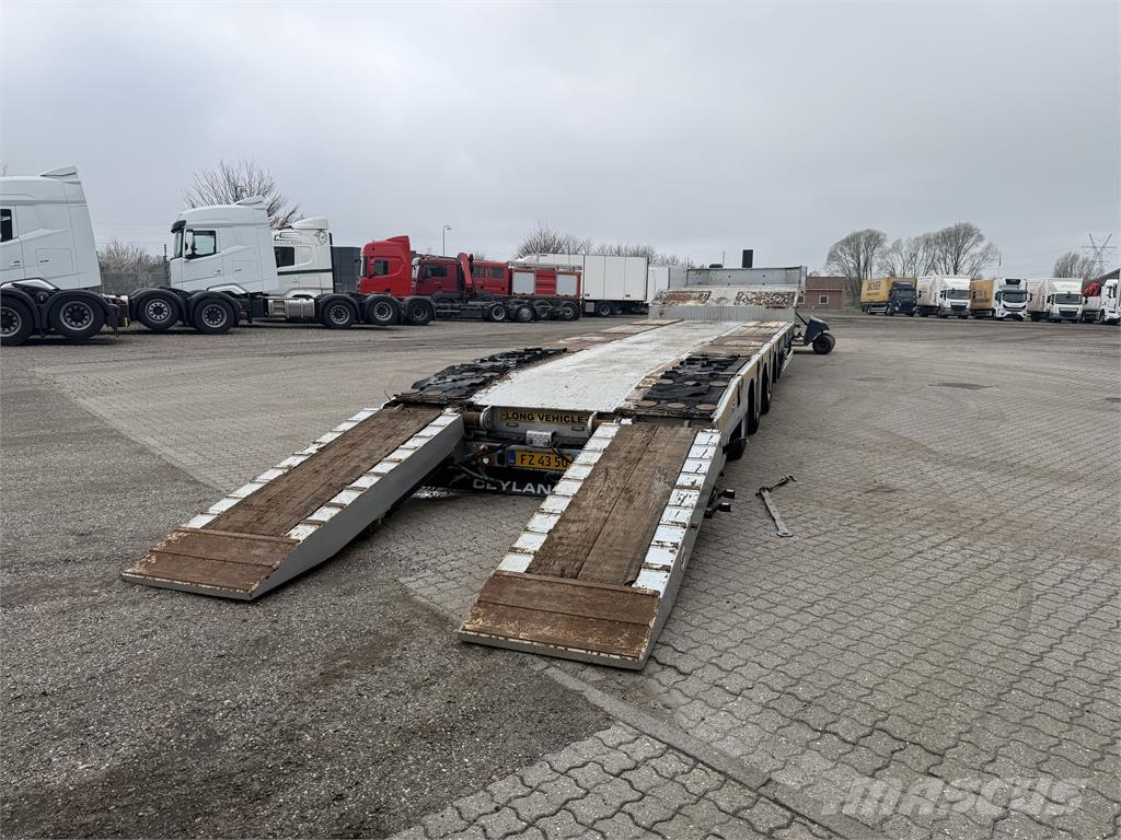Ceylan 3-aks Maskintrailer m. hydrauliske ramper Poluprikolice labudice