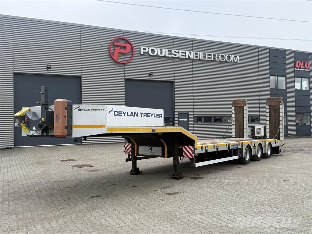 Ceylan 3-aks Maskintrailer m. hydrauliske ramper Poluprikolice labudice