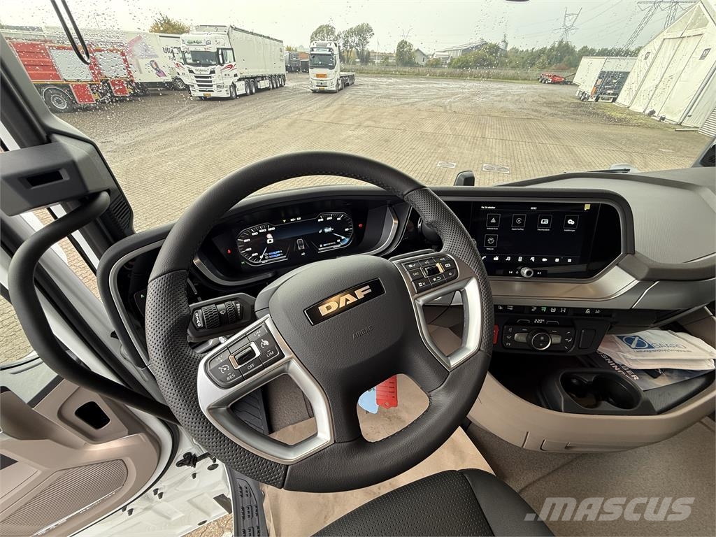 DAF XG530 FTG Twinsteer Vlačilci