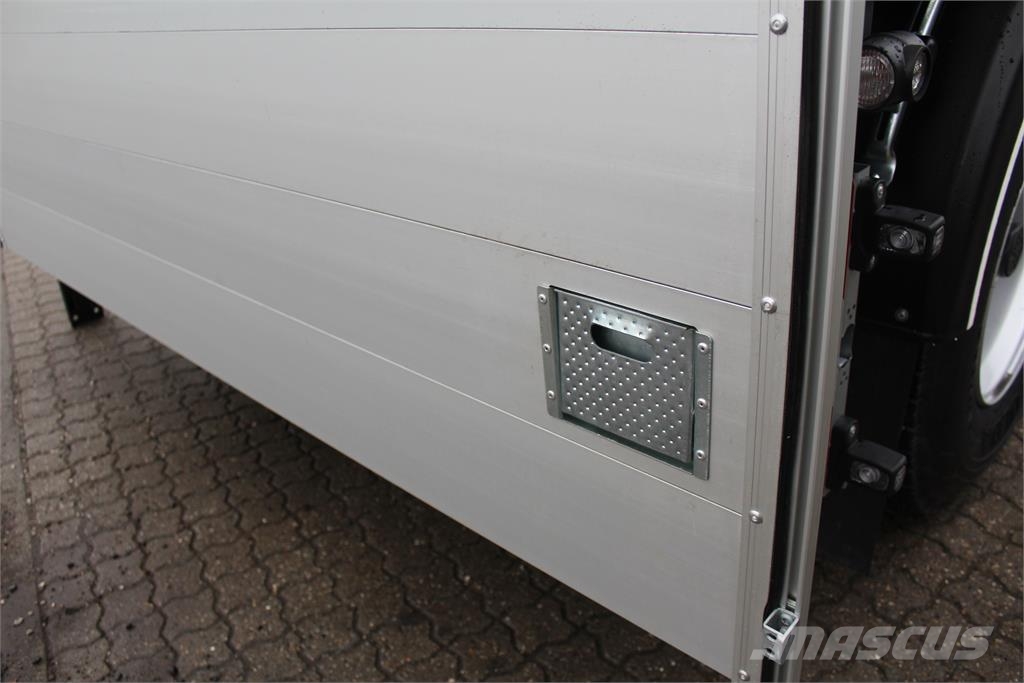 Hangler 13,60 med containerlåse Semi-trailer med lad/flatbed