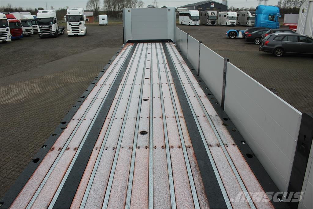 Hangler 13,60 med containerlåse Semi-trailer med lad/flatbed