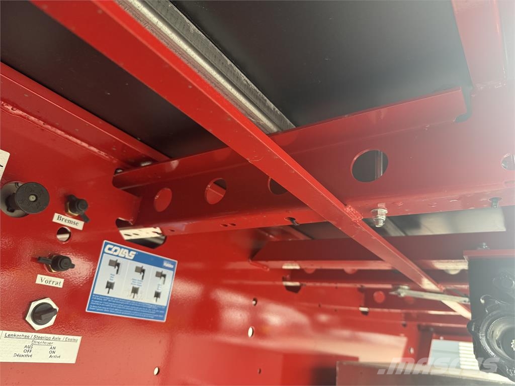 Hangler 15-meter halmtrailer - åben trailer نصف مقطورات مسطحة / مفصلية الجوانب