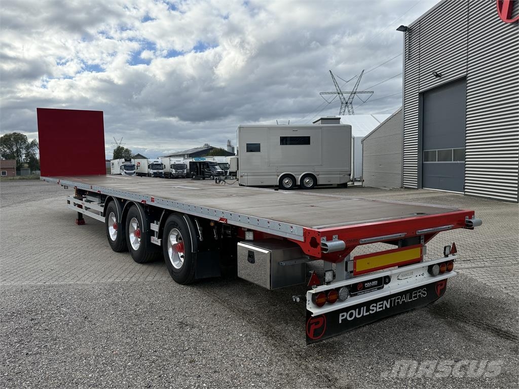 Hangler 15-meter halmtrailer - åben trailer نصف مقطورات مسطحة / مفصلية الجوانب