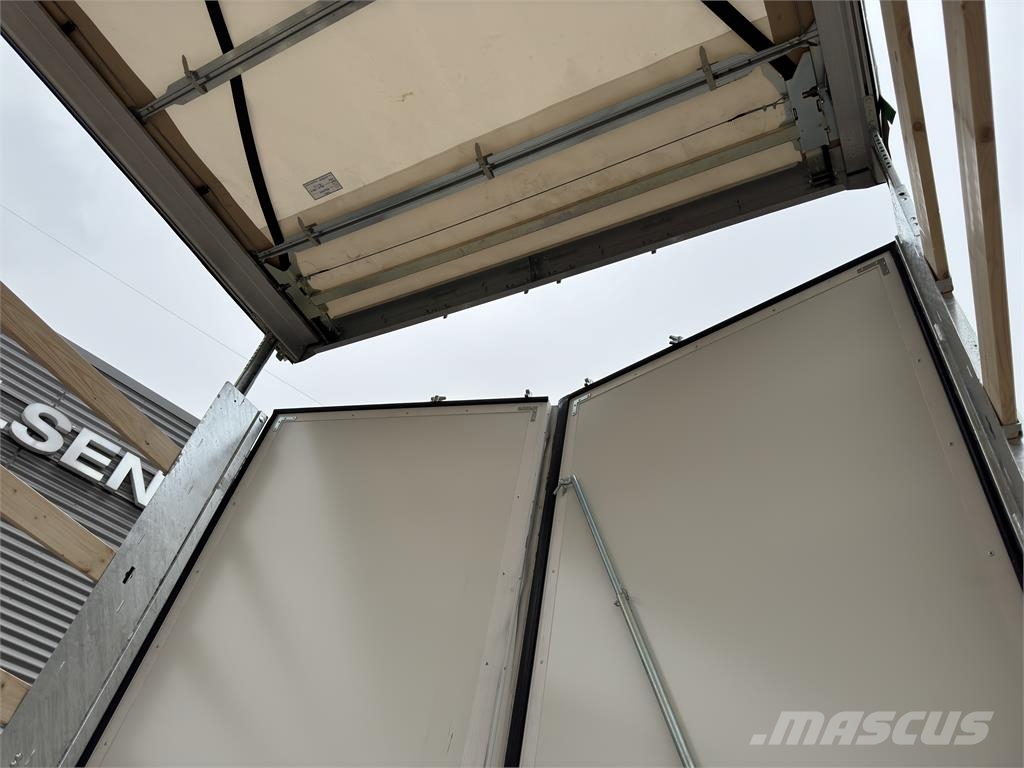 Hangler 3-aks 45-tons gardintrailer truckbeslag Curtainsiderauflieger