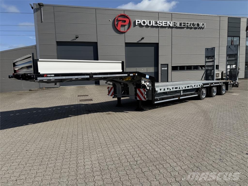 Hangler 3-aks AgroLine maskintrailer med hjulbrønde Diepladers