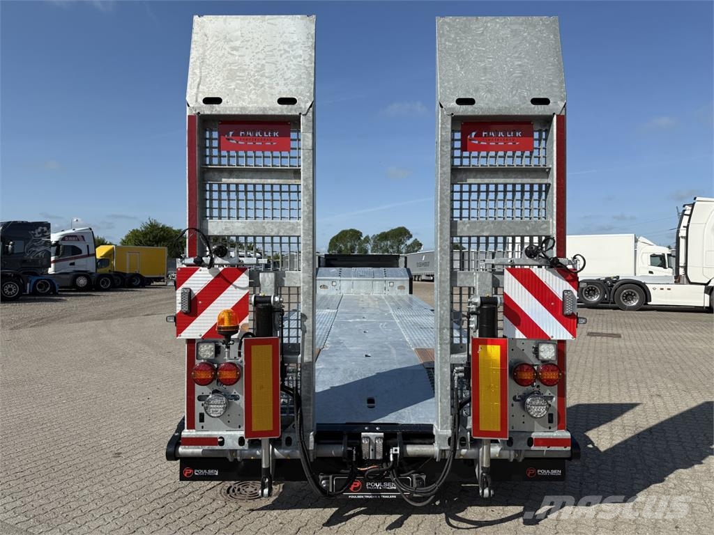 Hangler 3-aks AgroLine maskintrailer med hjulbrønde Diepladers