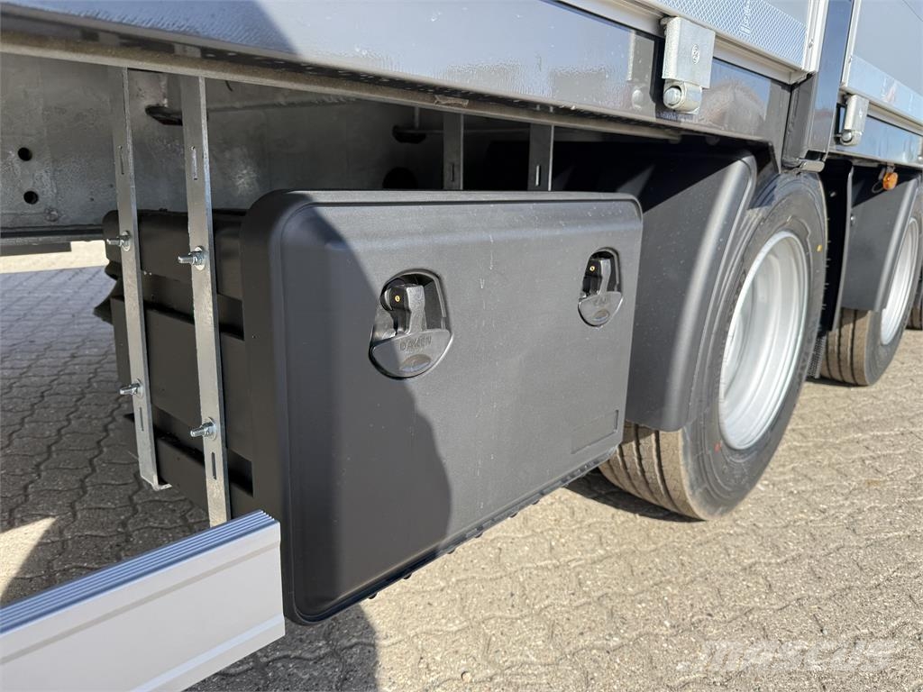 Hangler 3-aks kærre alu-sider + alu-ramper Plataforma plana/laterales abatibles