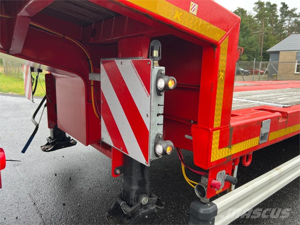 Kässbohrer 3-aks 13,6m maskintrailer m. udtræk Kitos puspriekabės