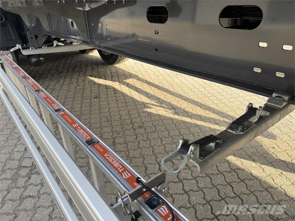 Legras 3-aks 91,8m3 walkingfloor 13mm gulv + EcoTop 自装卸半拖车