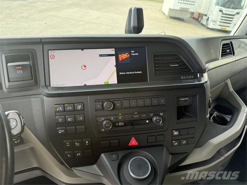 MAN TGX 28.470 6x2 boogie 트랙터 유닛