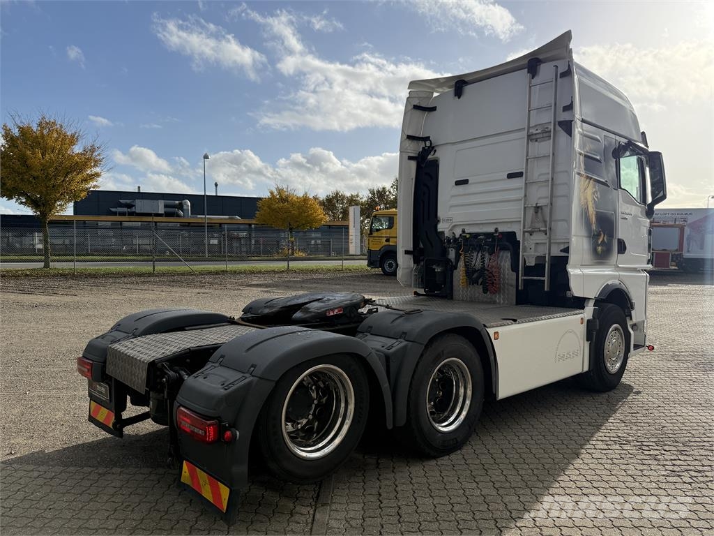 MAN TGX 28.470 6x2 boogie 트랙터 유닛