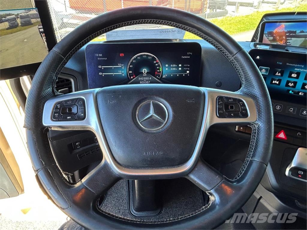 Mercedes-Benz Actros 2545 m. HMF 1420K4 kran Multifunkciós teherautók
