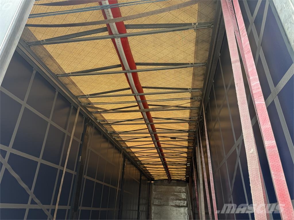 Nordic Trailer 3-aks gardintrailer med Anti-Ice tag Curtainsiderauflieger