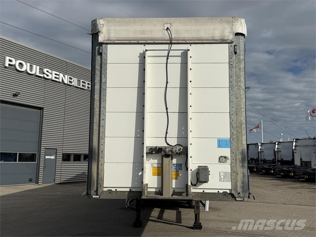 Nordic Trailer 3-aks gardintrailer med Anti-Ice tag Curtainsiderauflieger