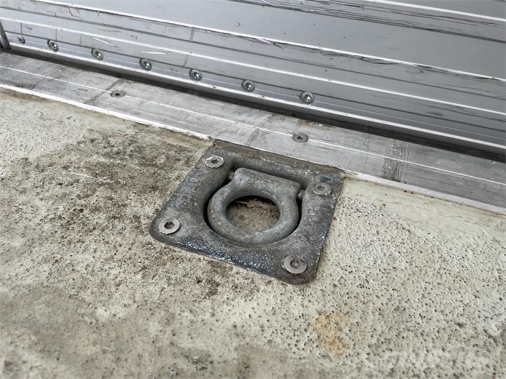 Renault D16.280 Foldedørskasse Skapbiler