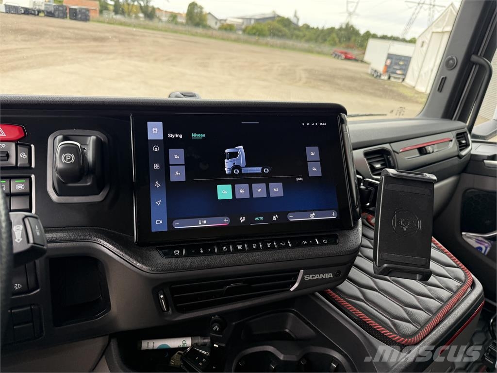 Scania 770S 4x2 Mega Tegljači