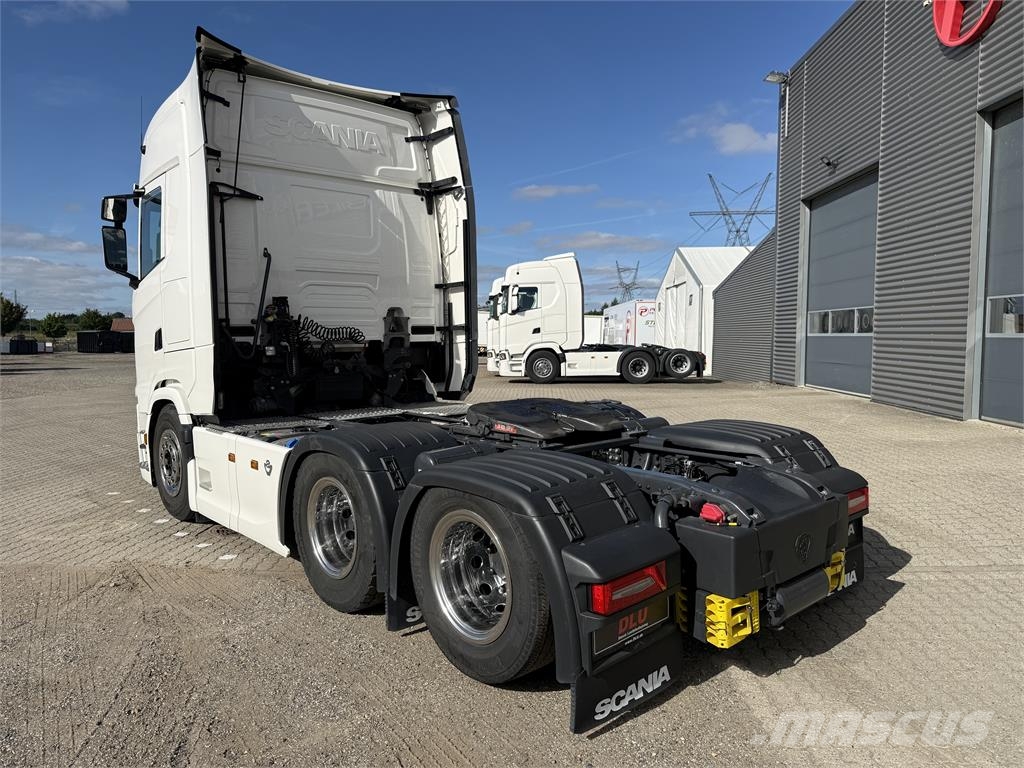 Scania 770S 6x2 boogie Vilcēji