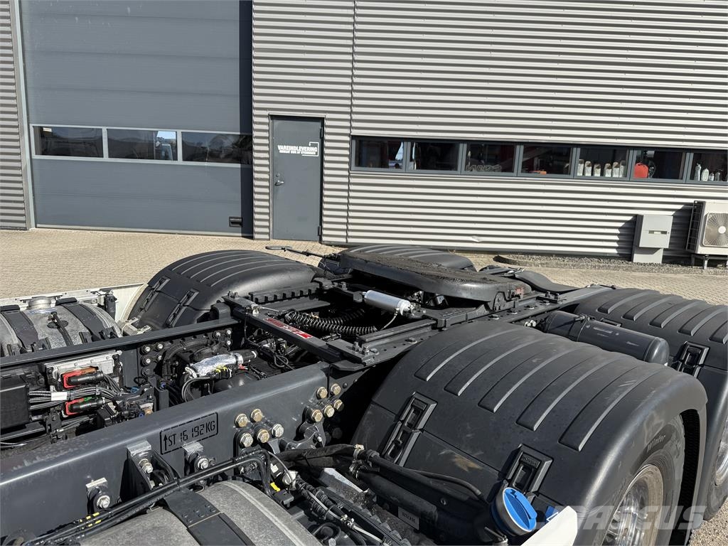 Scania 770S 6x2 boogie Vilcēji